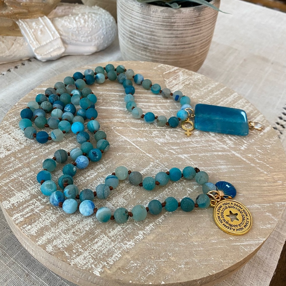 “Take me back to the Ocean” Double Knotted blue druzy agate beads 36"